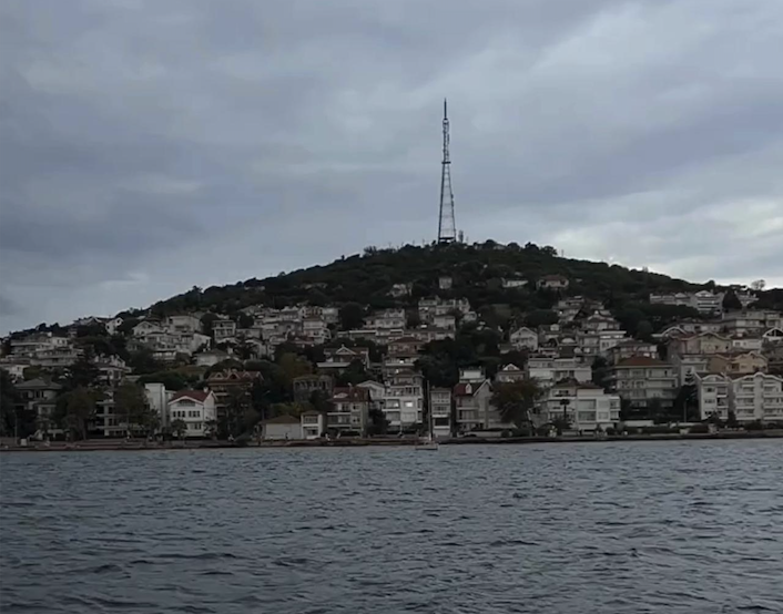 Kınalıada’nın Sonbahar Renkleri: Eylül’de Adada Bir Yolculuk