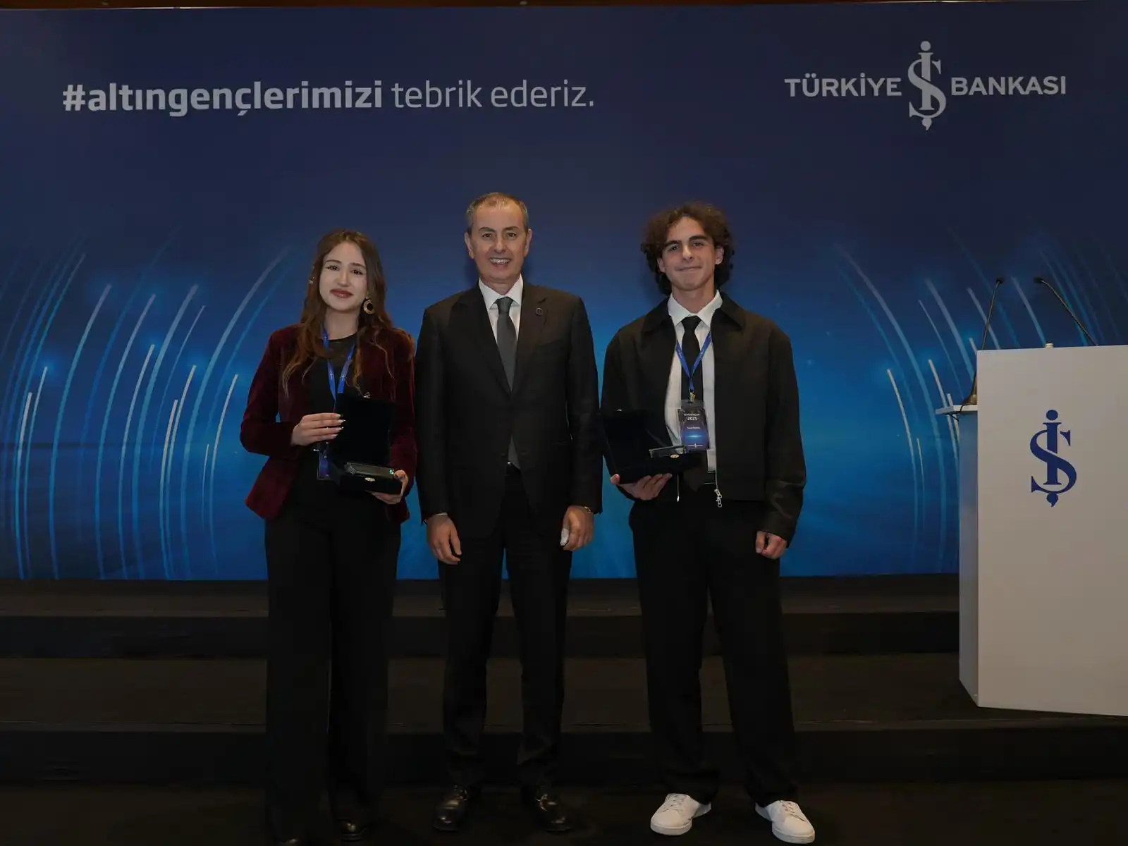 Üniversite Sınavında Üstün Başarı;  “Altın Gençler”